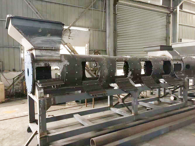 Inverter PET Bottle Label Remover Machine 500-5000kg/H Flakes Washing Line