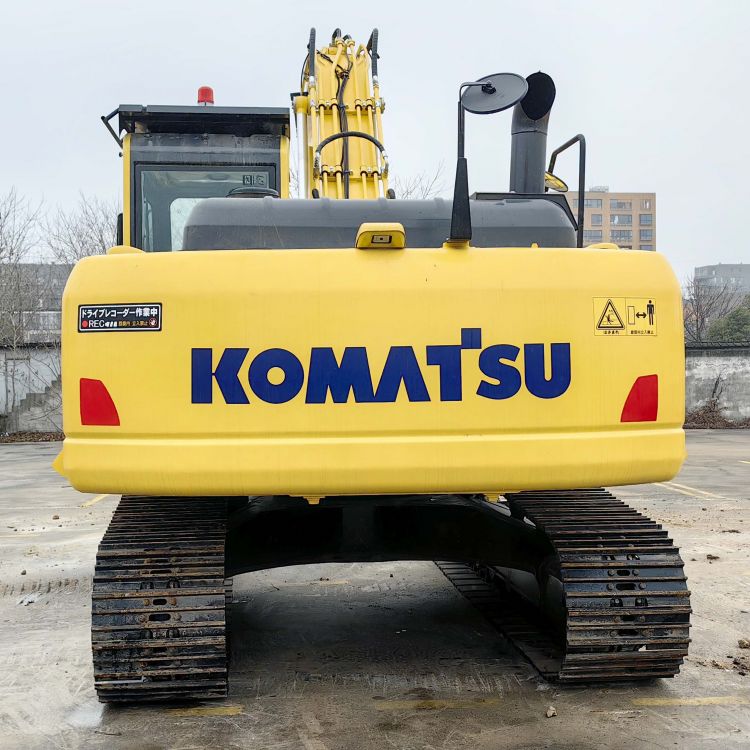 2021 Year Original Hydraulic Pump 20 Ton Used Komatsu PC200-8 Excavator in Shanghai