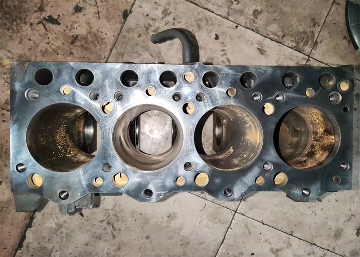 Diesel 4D95 Used Engine Blocks Water cooling For Excavator PC130-7 6205-21-1513