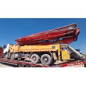 Putzmeister 46m Cylinder Type Mobile Concrete Pump Truck Mixer for Batching