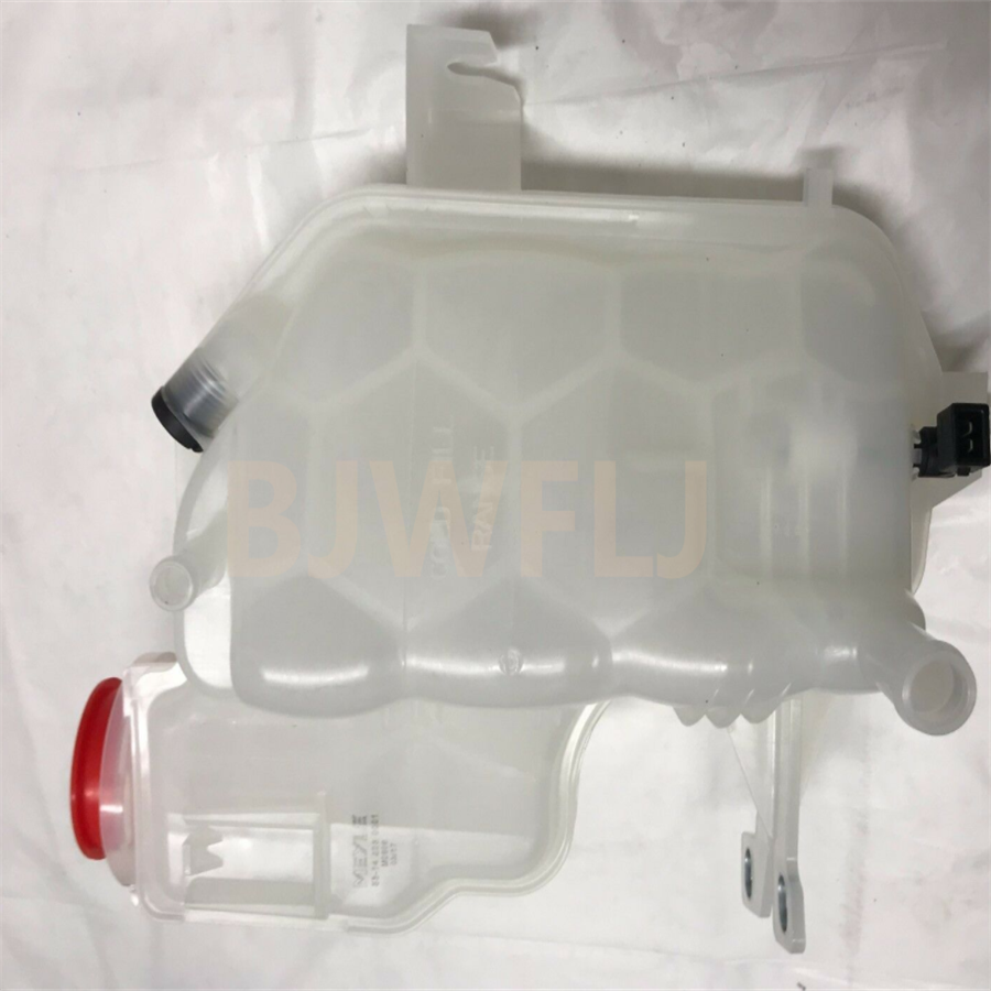 Plastic Radiator Coolant Expansion Tank LR020367 for LAND ROVER DISCOVERY IV L319