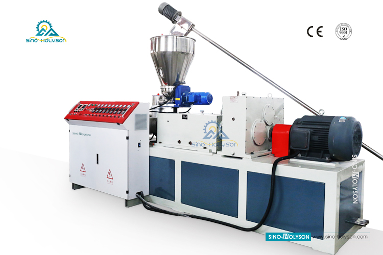 39.6 Rpm Plastic Conical Twin Screw Extruder Machine 2000KG