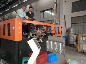 China Pharmaceutical Pet Bottle Blowing Machine With High Pressure Lock The Mold wholesale