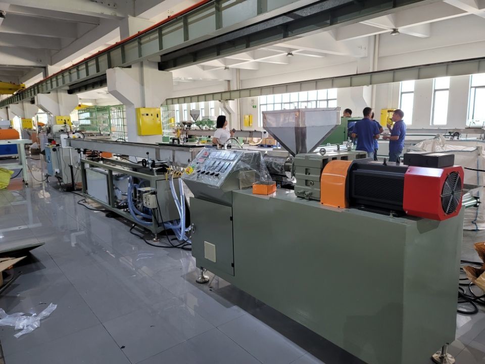 PP PC PETG Capillary Tube Extrusion Machine For High Output Small Straw Tube Production