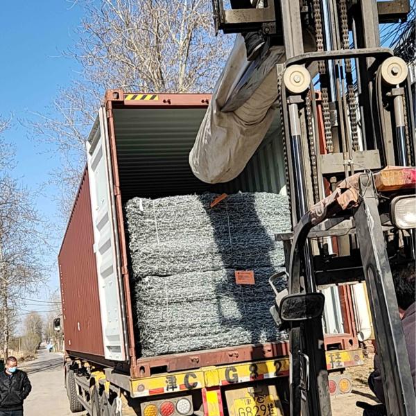 Stacking Securely Hot Dipped Galvanized Retaining Wall Gabion Basket Mesh 2x1x1m