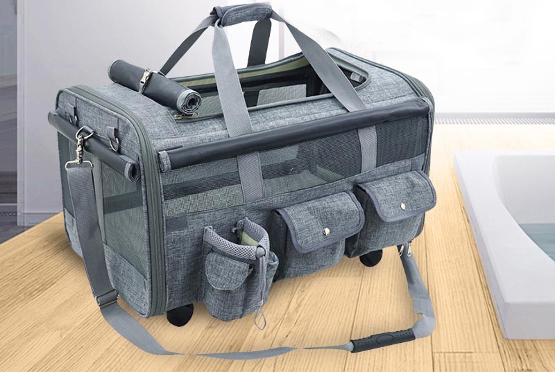 Oxford Fabric Outdoor Soft Pet Trolley Bag OEM ODM For Cats Dogs