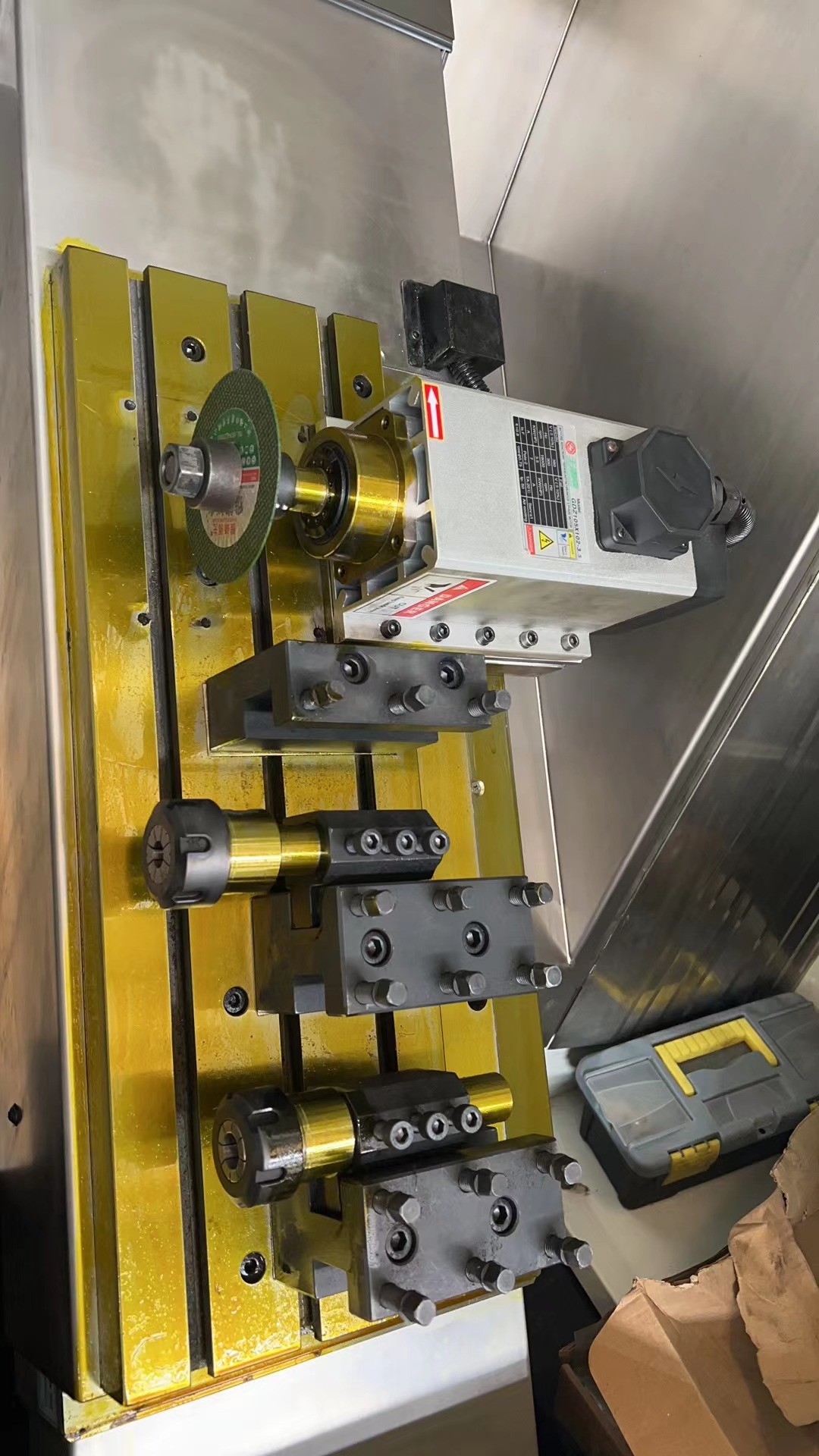 Cnc Lathe Slant Bed Machine TCK40 45 Inclined White And Black Gang Type 3500rpm