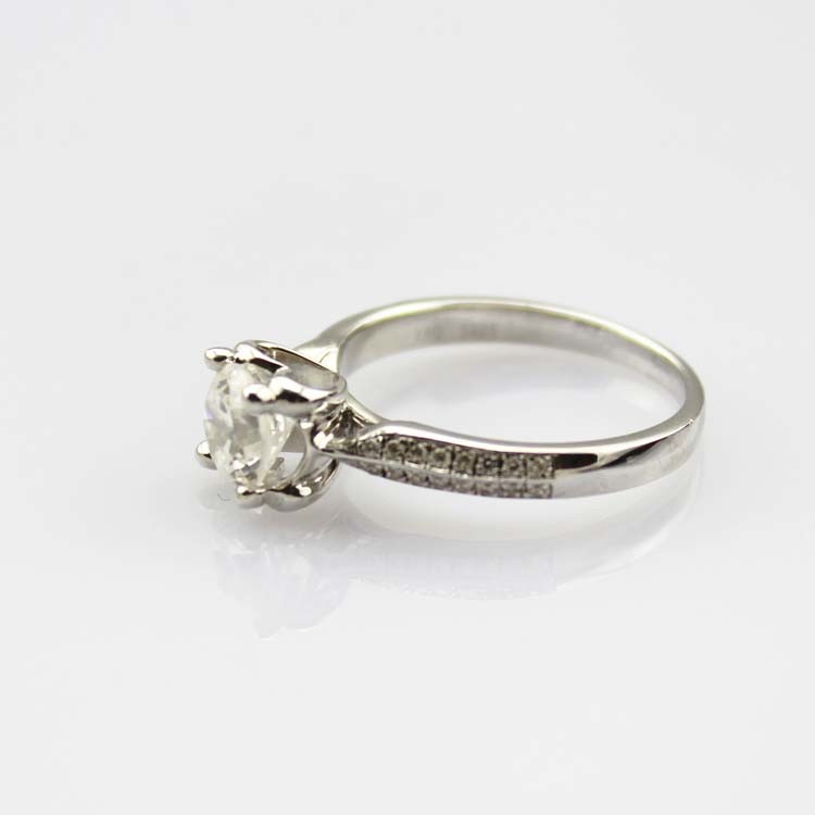 Sterling Silver Round Cubic Zirconia Engagement Ring(R289)