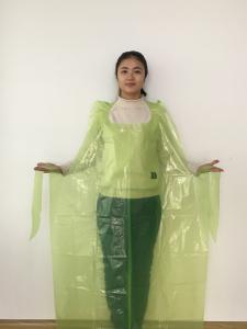 China Round Neck PE Apron Flat Packed Waterproof Embossed Surface For Protection wholesale