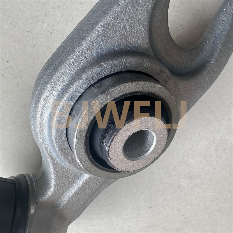 Custom Defender Land Rover Chassis Parts Front Lower Control Arms L663 LR137876 LR137874