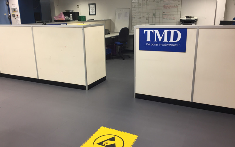 Class Bfl Anti Static Flooring Tiles 6.5mm Textured ESD Interlocking Floor Tiles