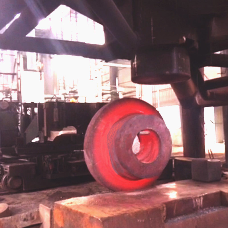 Free Cutting Forged Shaft St52 Stainless Steel Sleeve Hot Forging Wear Resistant