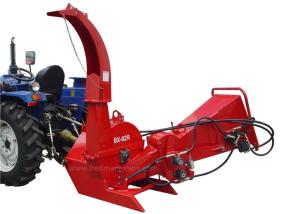 China 4 Rotor Blades 6 Inch Wood Chipper 3 Point Hitch Design High Performance wholesale