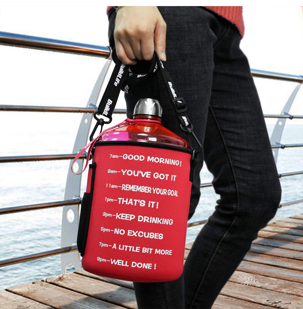 73OZ 128OZ Insulated Neoprene Water Bottle Holder With Shoulder Strap