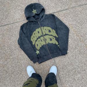 China Custom Streetwear Heavyweight Cotton Vintage Distressed Patch Applique Embroidery Tracksuit wholesale