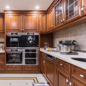 China Restaurant MDF Kitchen Cabinets Custom Plywood Classic Kitchen Cabinet Styles wholesale
