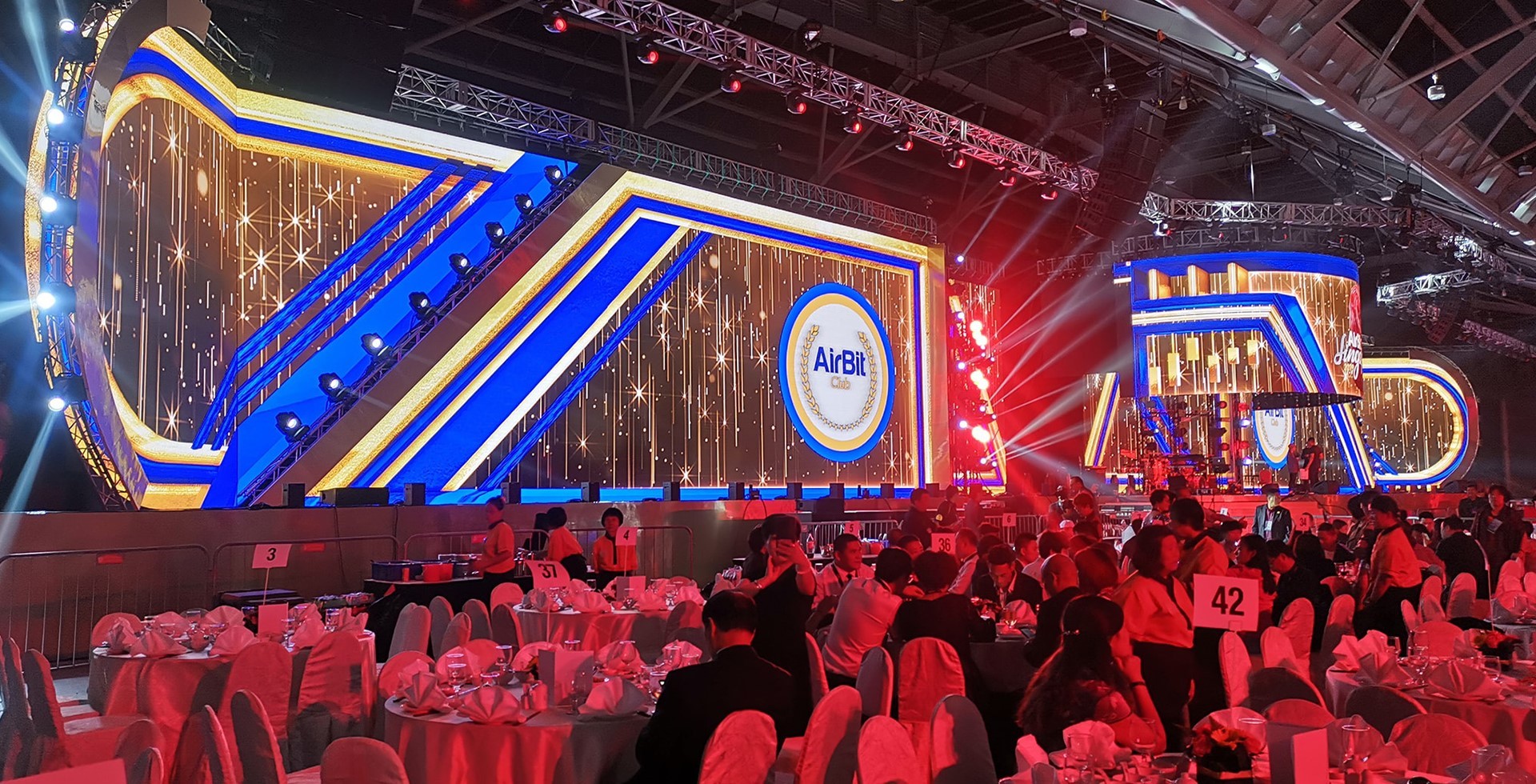 HDR 16:9 Fine Pitch Led Display 4k 8k Mini Pantalla Video Wall Screens