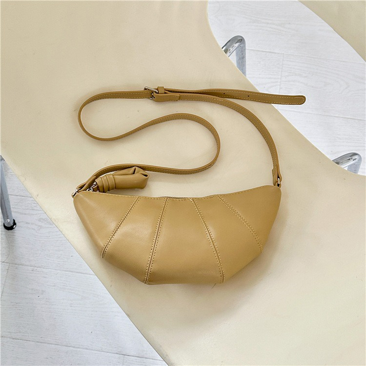 Lady Korean Shoulder Messenger Bag All Seasons Cute Dumpling Bag PU Leather Moon Bag