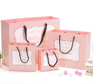 China Beautiful Custom Printed Paper Bags Art Paper Material Any Size Available wholesale