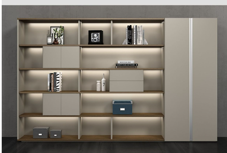 Solid Wood Executive Desk Stylish Modern Design for Comfortable Office Furniture