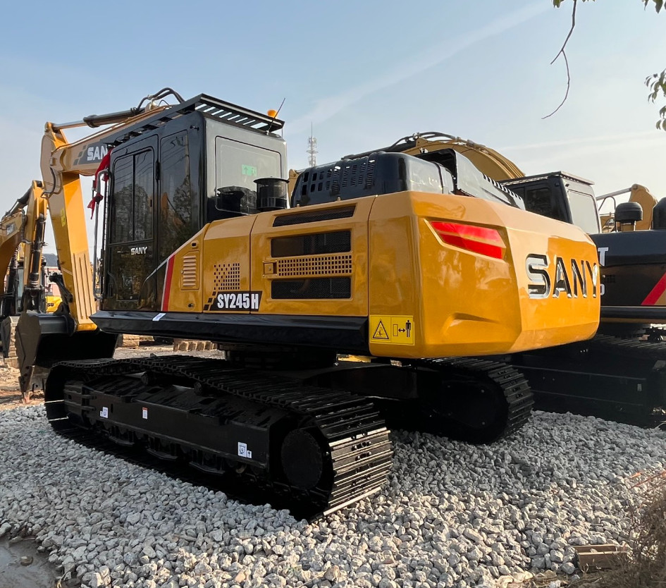 Sany 245 Used Crawler Excavators 24 Ton Sany 245 Medium Earth Moving Machine