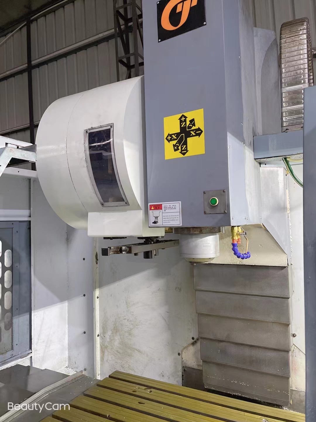 3 Axis VMC CNC Machining Center Long Lasting Rigid Structure Fanuc System