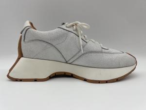 China Silver Athletic Sports Shoes Breathable Cool Womens Basketball Shoes wholesale