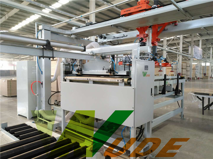 Short Cycle Low Pressure Laminate Machine , Furniture Laminating Line 100 sheets/h
