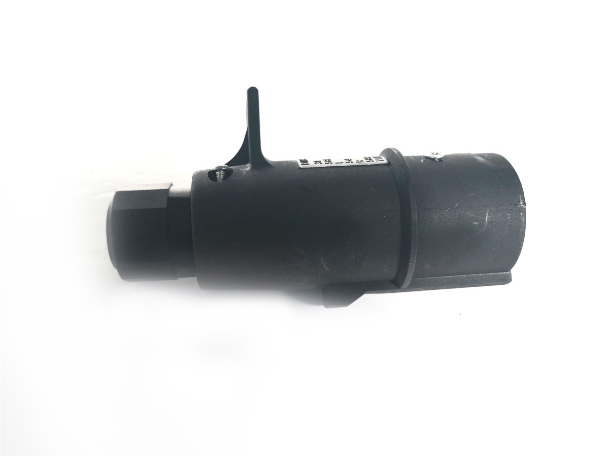 Black 7 Pin European Trailer Connector Plug With Nut Trailer Connector