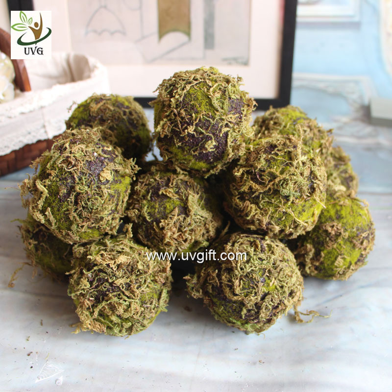 UVG arts and crafts artificial moss ball fake garden stone for wedding event decoration GRS043