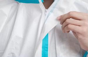 China Water Resistant Disposable Body Suit Chemical Protective Excellent Heat Dissipation wholesale