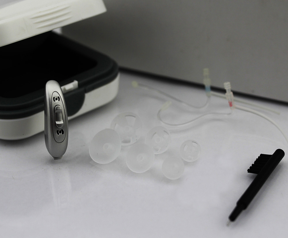 Retone CIC Hearing Aids With Bluetooth And Microphone 312A Battery
