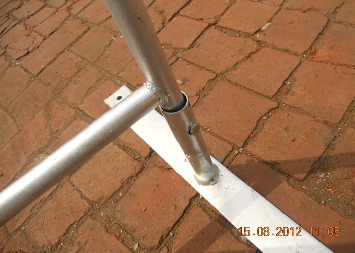 Powder Coated Event Crowd Control Barriers Customized Size For Road Traffic Safety