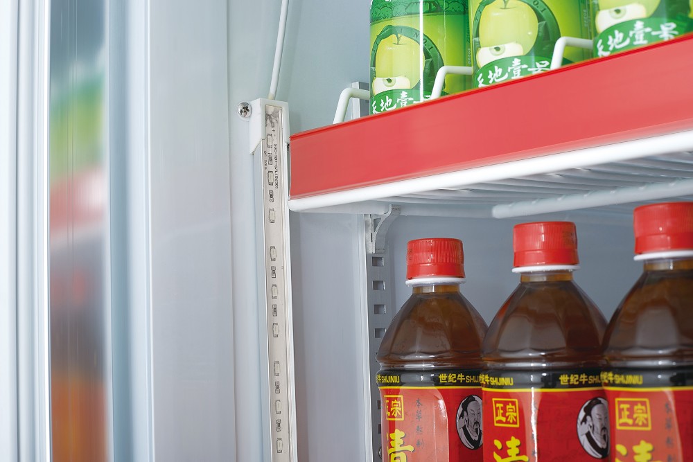 Upright 4 Door Commercial Display Drink Fridge 1000L SS304 Material