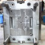 Plastic Injection Mold GF30 Disposable Medical Plastic Parts Mold Syringe