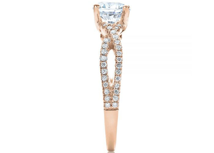 Claw Setting 18K Rose Gold Ring 0.8ct With GH VS1 GIA Diamond
