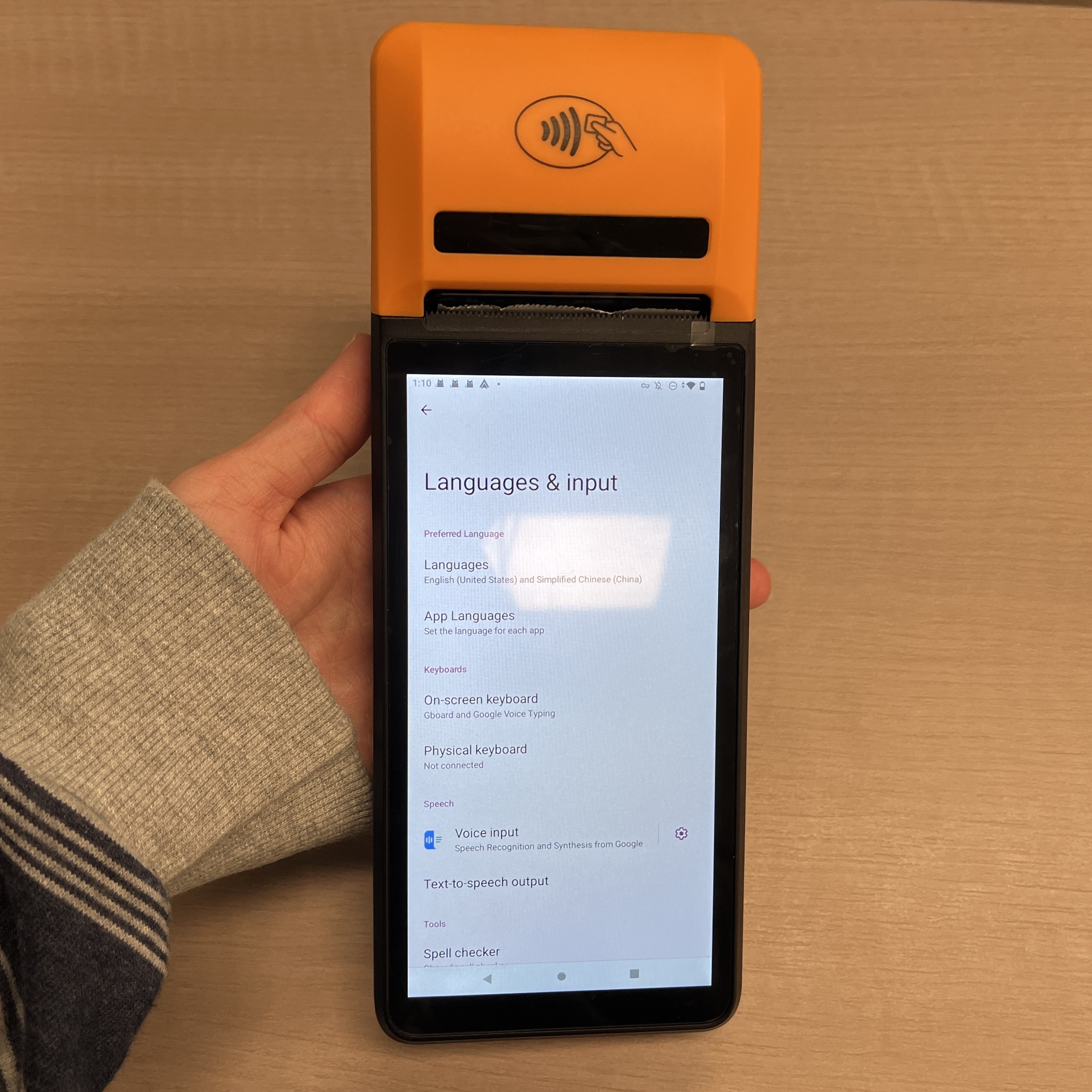 Android Handheld Pos Terminal 8-Core Handheld POS Machine With 5-Point Touch Capacitive Touch Screen