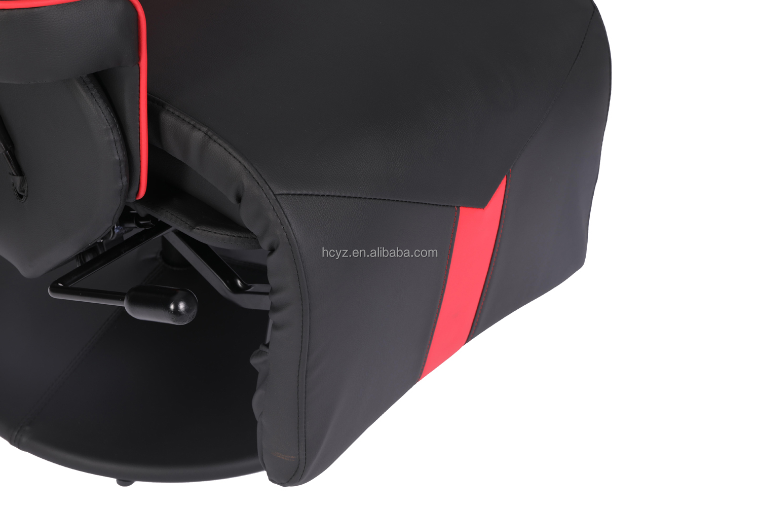Backrest Adjustable PU Gaming Chair for Office and Luxury Gaming Experience
