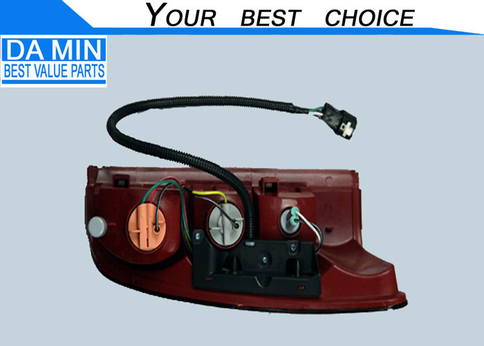 Curved Surface Isuzu Dmax Tail Lights 8973746652 Strong Light Reflect Inside Kaleidoscope Glass