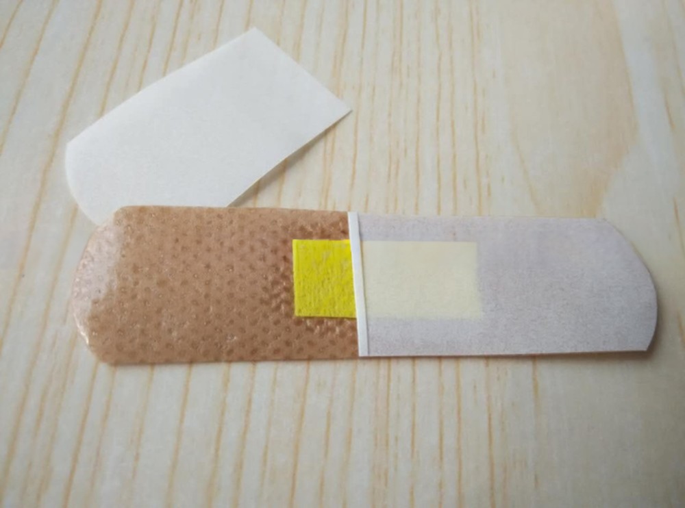KC--2000--B Cartoon Band Aid Making Machine for First Aid Adhesive Plaster Production