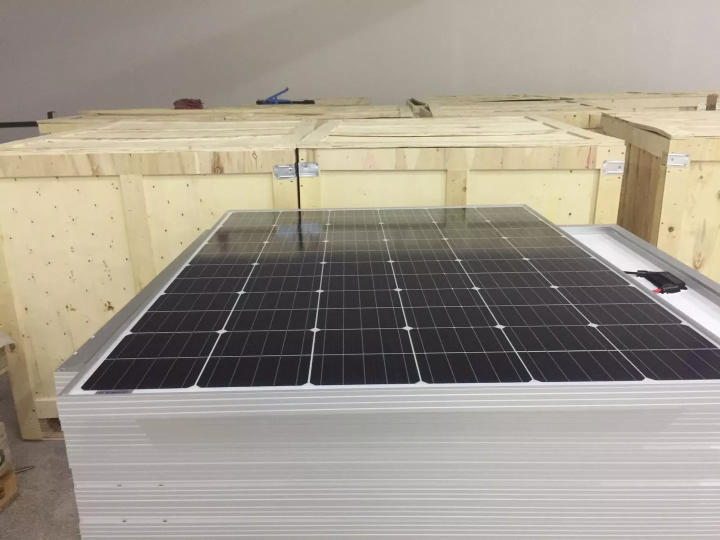 MC4 MPPT Complete Off Grid Solar System Kit For Home Hybrid Solar Energy