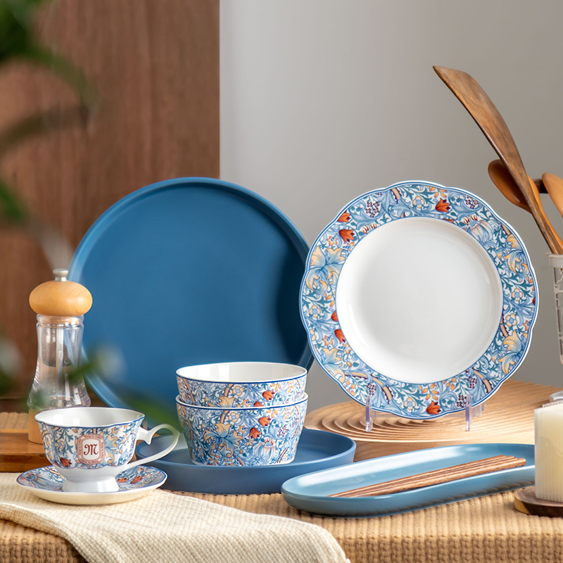 Chinese Year Ceramic Tea Gift Set Flower Porcelain Coffee Cup And Saucer Set With Gift Box