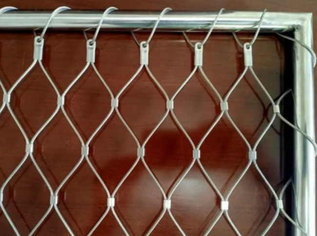 Ferruled Heavy Duty Stainless Steel Mesh Anti Rust 1.5mm Wire Metal Netting Mesh