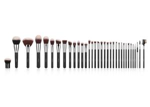 China Vonira Complete Handcrafted Ultimate Makeup Brush Set wholesale