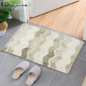 China Beige Color High Absorbent Toilet Microfiber Anti Slip Bath Mat wholesale