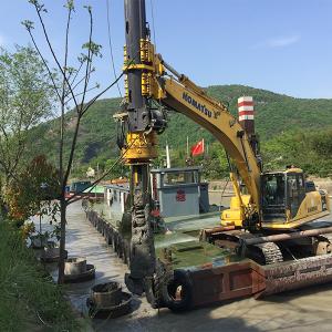 China 1000KN Pile Foundation Drilling Machine With Max. Drilling Depth 30m wholesale
