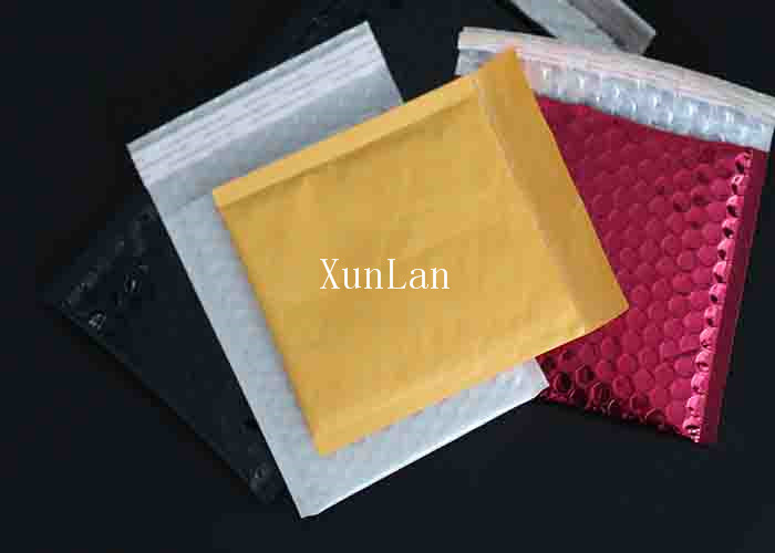 Padded Letter Shipping Bubble Mailers , Customized Poly Mailer Envelopes