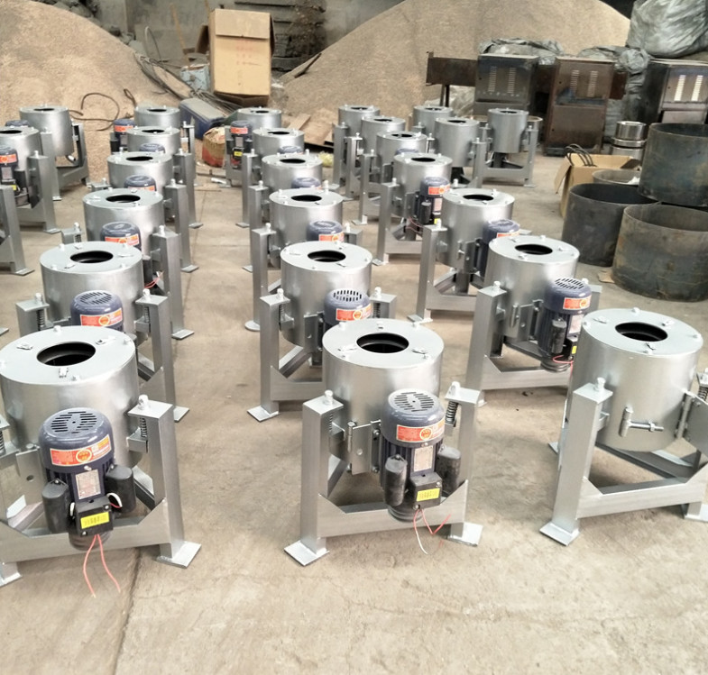 Peanut Soybean Centrifugal Oil Filter Equipment 380v Voltage For Edible Oil