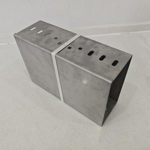 China Corrosion Resistance Galvanized Cable Tray With Accessories Silver Wall / Floor-Mounted Type wholesale