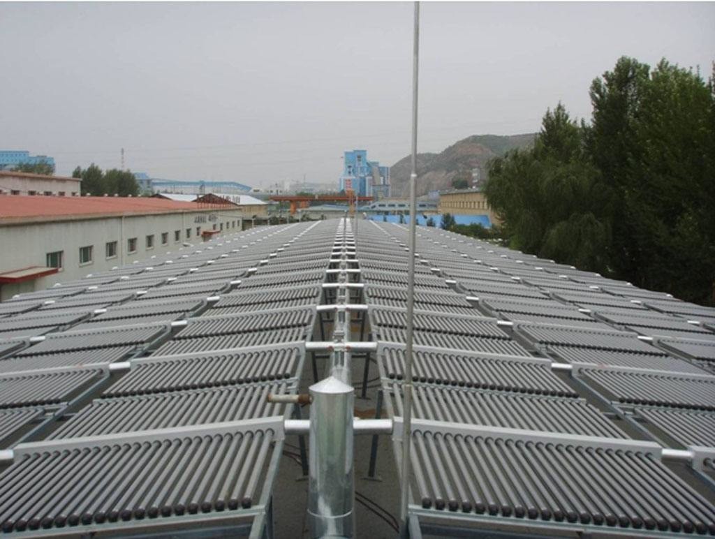 Economic Vacuum Tube Solar Collector Horizontal Mounted 50 Collector Tubes / Set